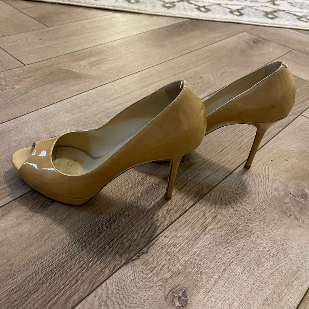 Jimmy Choo pumps
